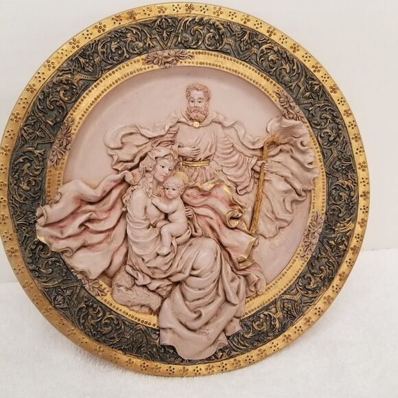 Renaissance Nativity Scene Sculpted Resin 8" 3D Plate Beautiful Art Work - Picture 5 of 8